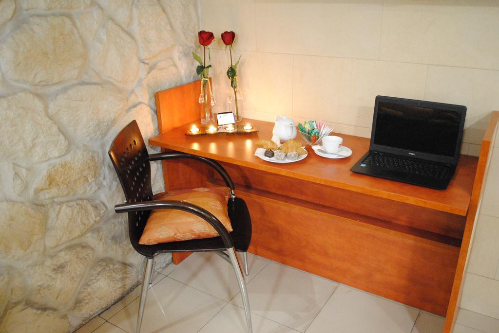 Hotel Ideal Le Pirée Extérieur photo